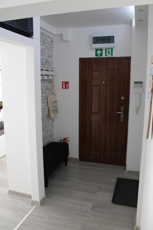 Apartament Izzy Apartament Miszkolc Zewnętrze zdjęcie
