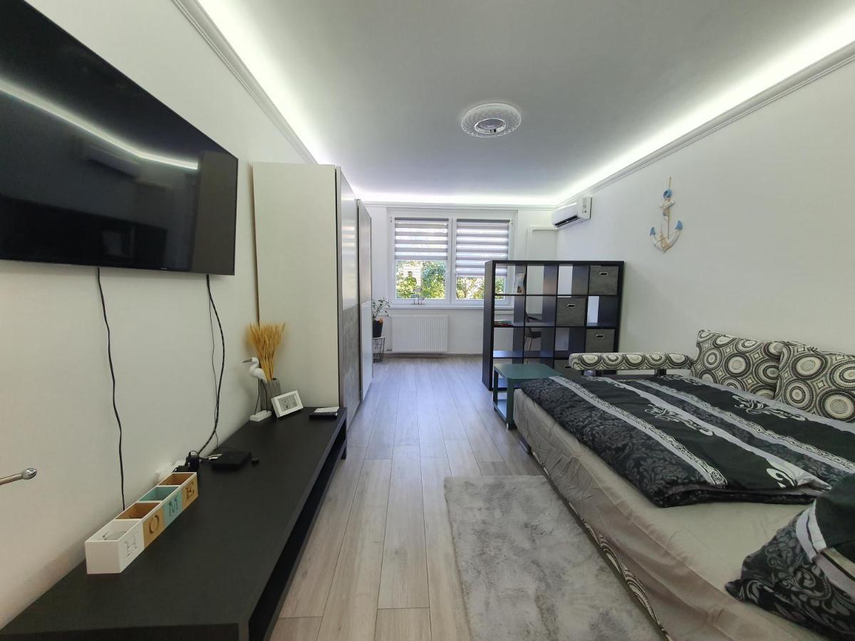 Apartament Izzy Apartament Miszkolc Zewnętrze zdjęcie